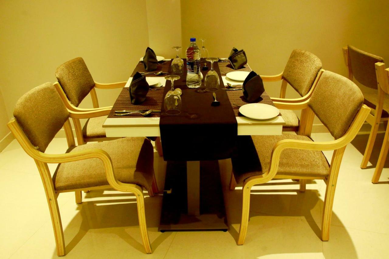 Hotel Panacea Ventures Kollam Extérieur photo